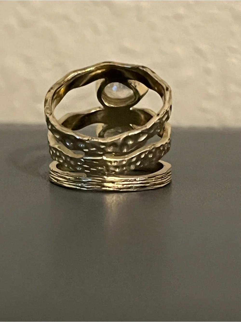 N/A elegant gold